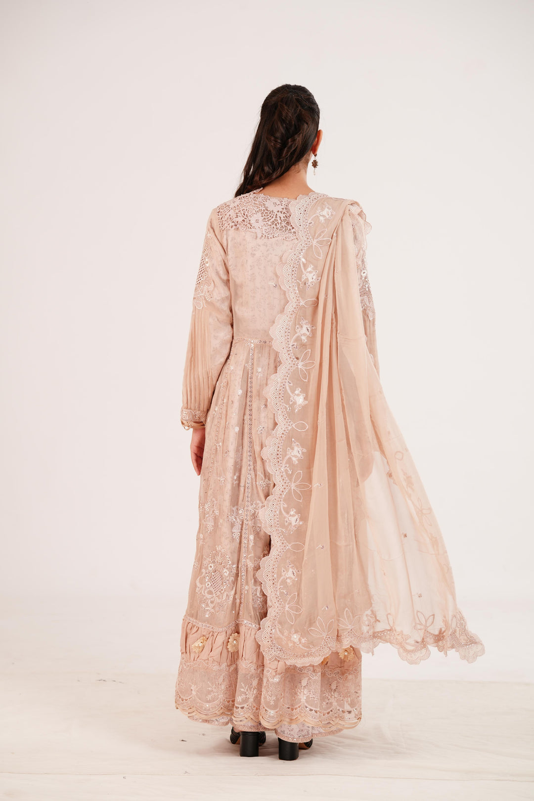 Aisla - Qalamkar Chiffons Stitched