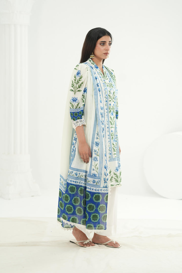 Design 8 - Maria B Elaheh '26 Stitched