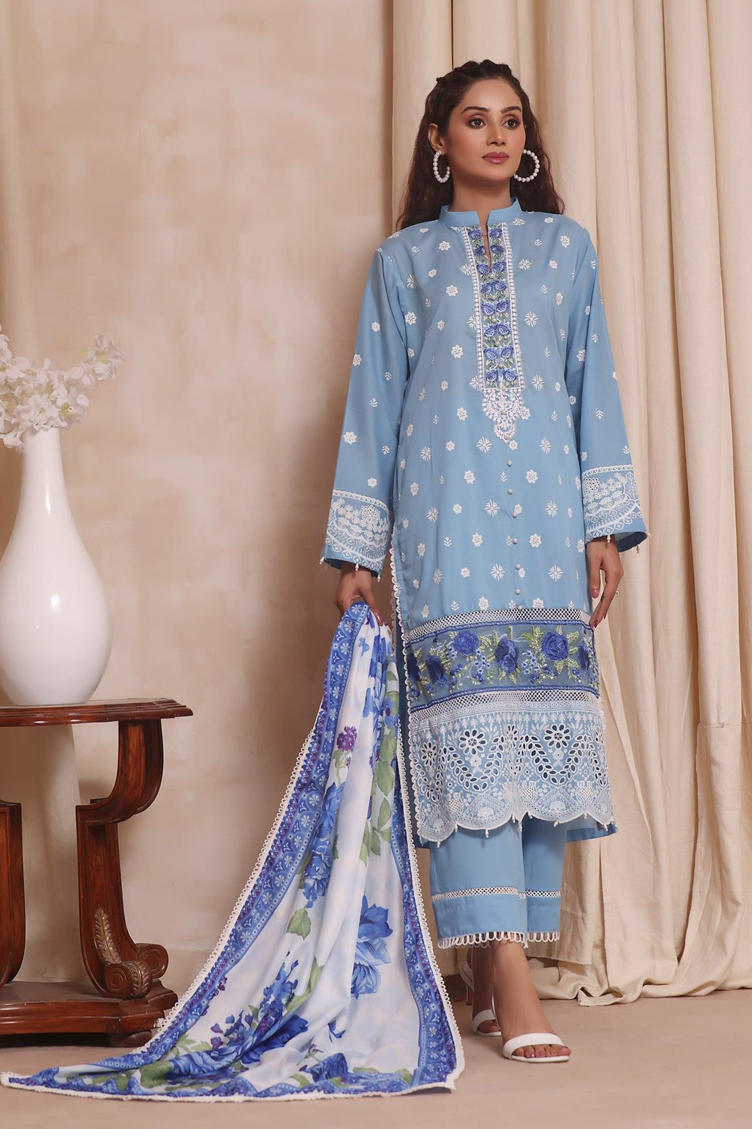 Durnaz 3 Piece Suit - Zainab Chottani
