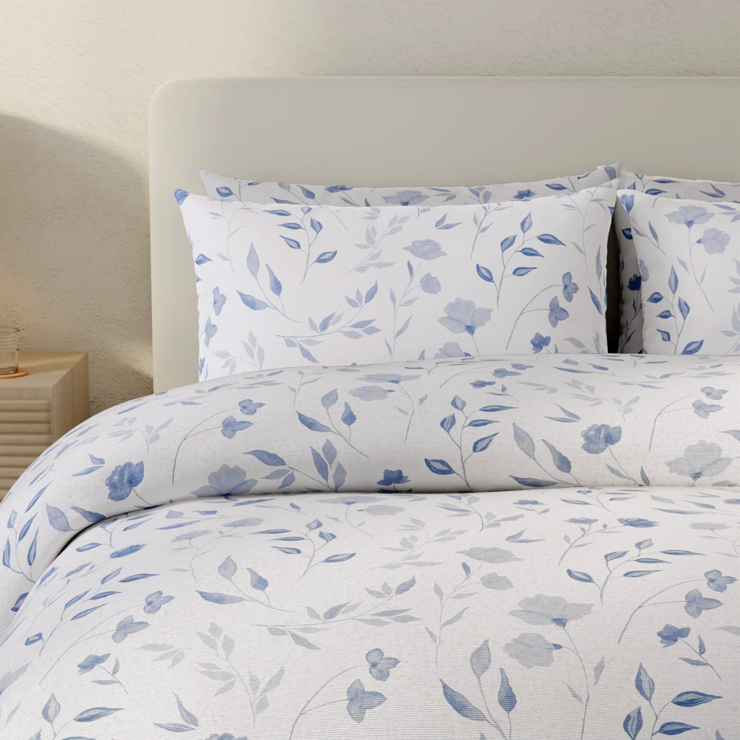 Vantona Delicate Floral Duvet Cover Set - Blue