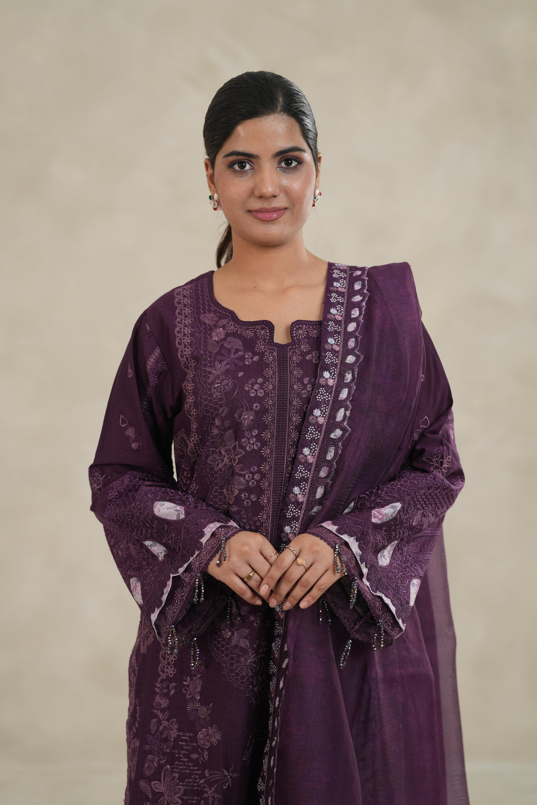 Design 2 - Baroque Eid Luxe Lawn Stitched