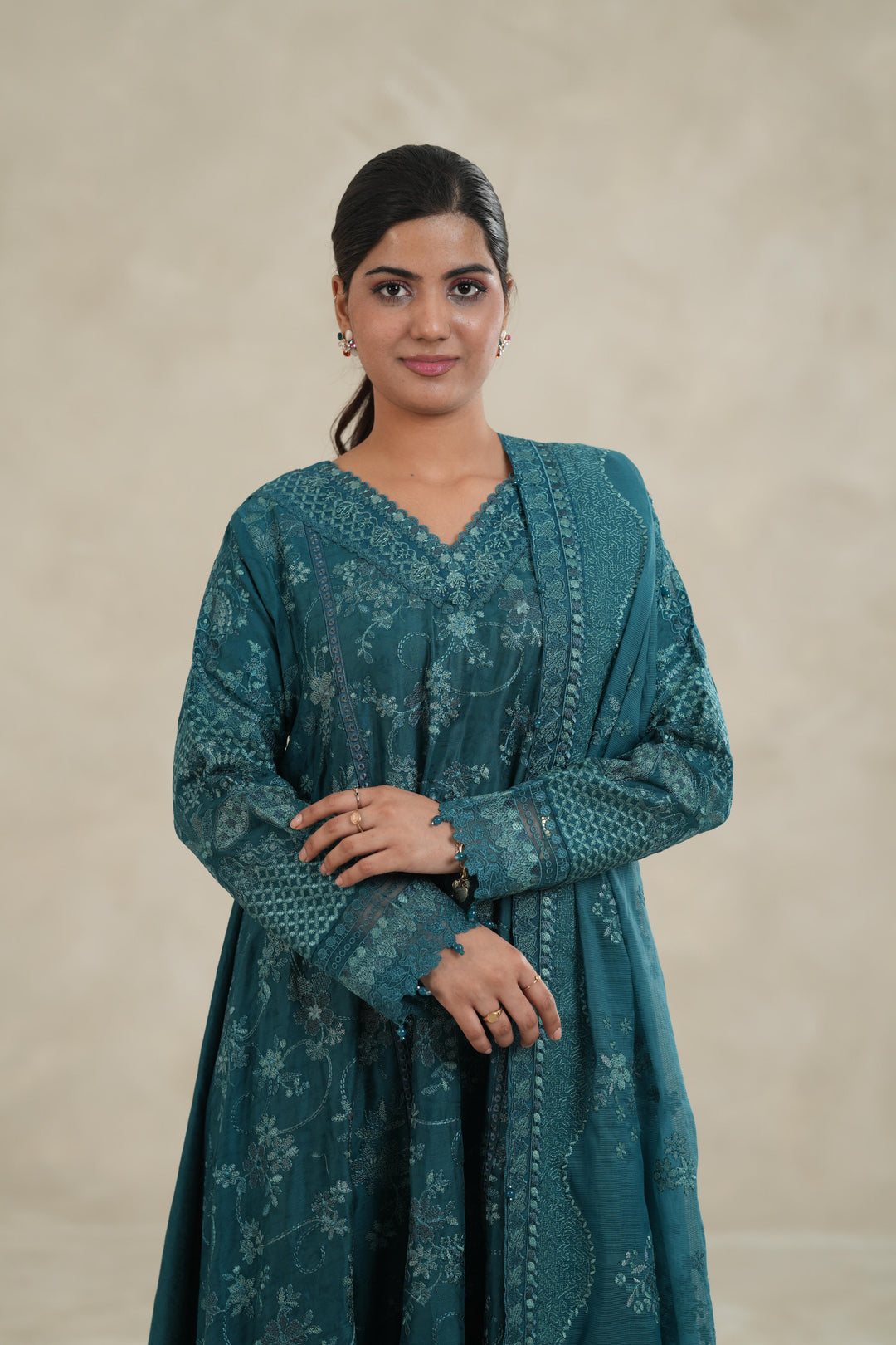Design 4 - Baroque Eid Luxe Lawn Stitched