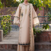 Design 4 - Mahnur Fiona Lawn Stitched