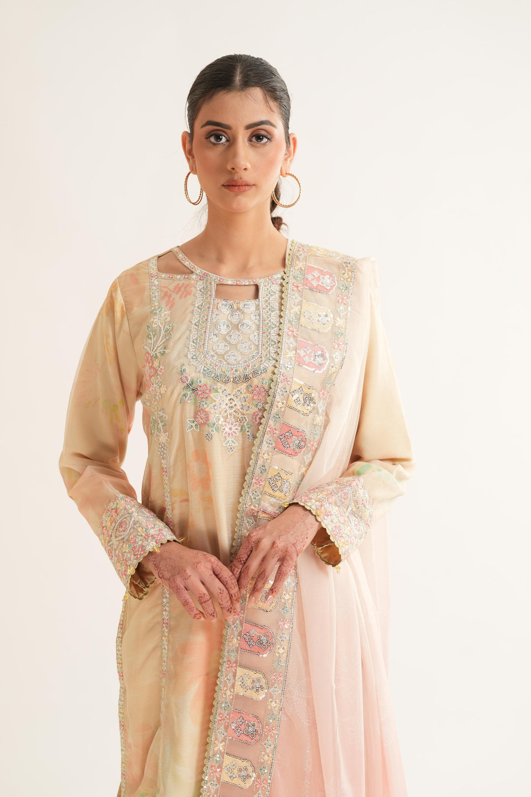 Floral Ray - Farasha Fiorella Formals Stitched