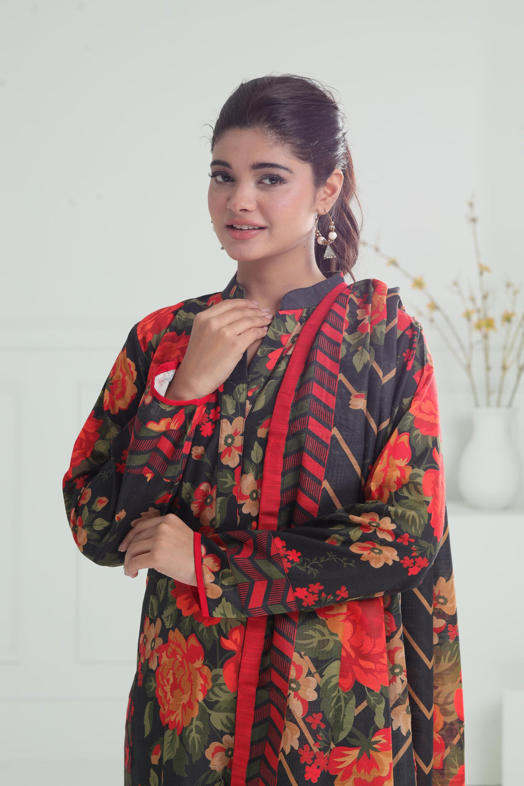 Printed Khaddar Black Stitched Suit - Alkaram