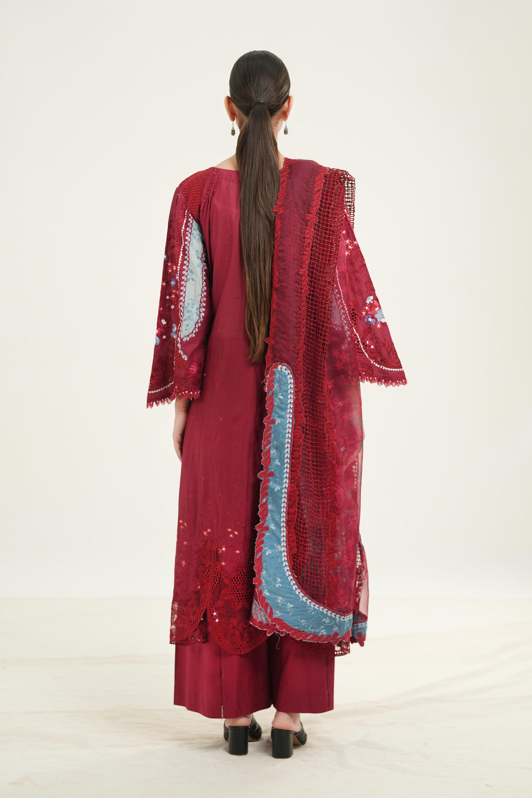 Halia - Afrozeh A Lawn '26 Stitched