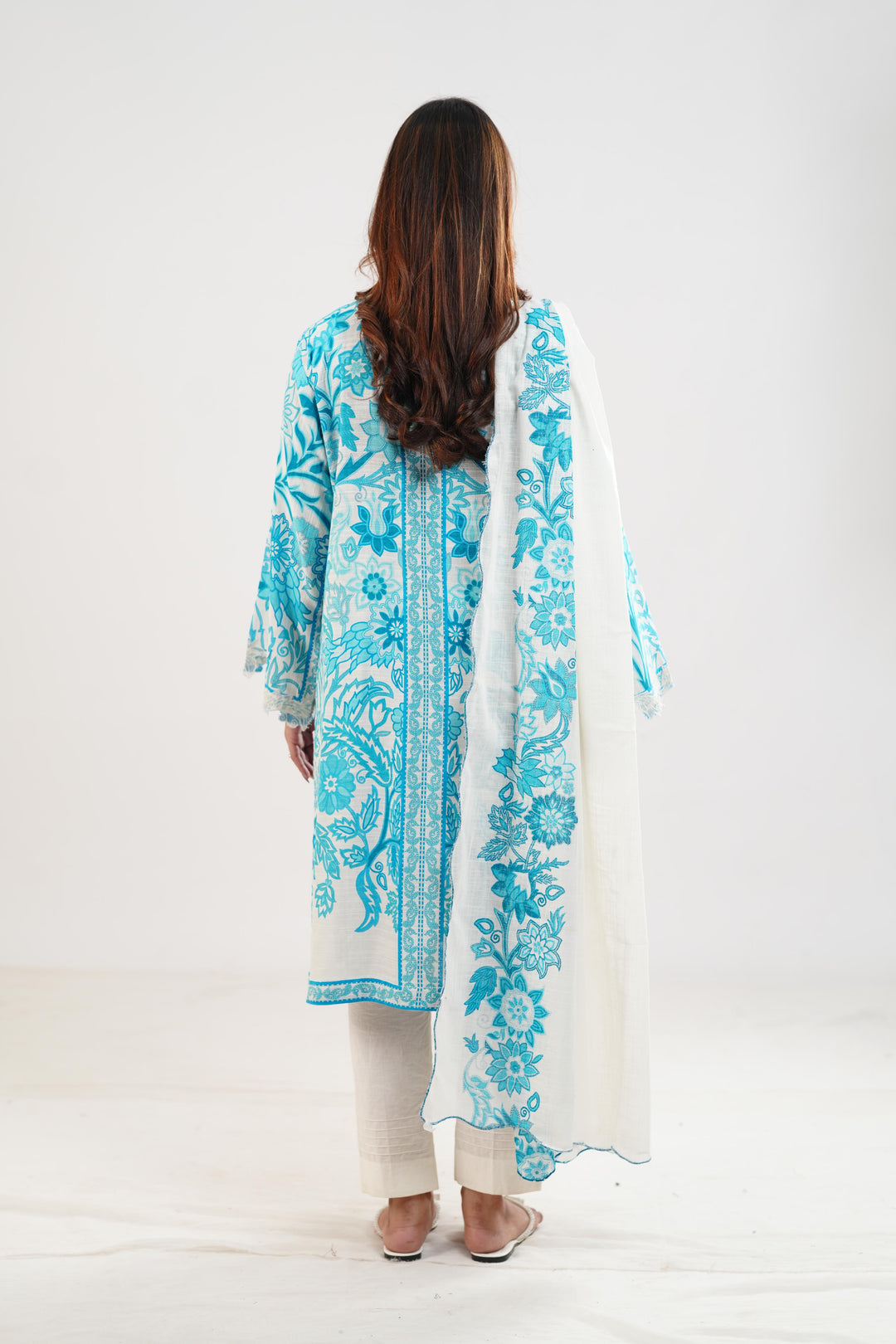 Design 2B - Sana Safinaz Mahay Stitched