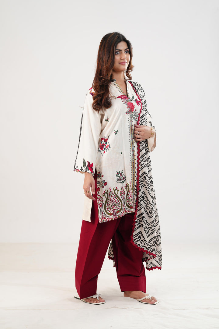 Design 4A - Sana Safinaz Mahay Stitched