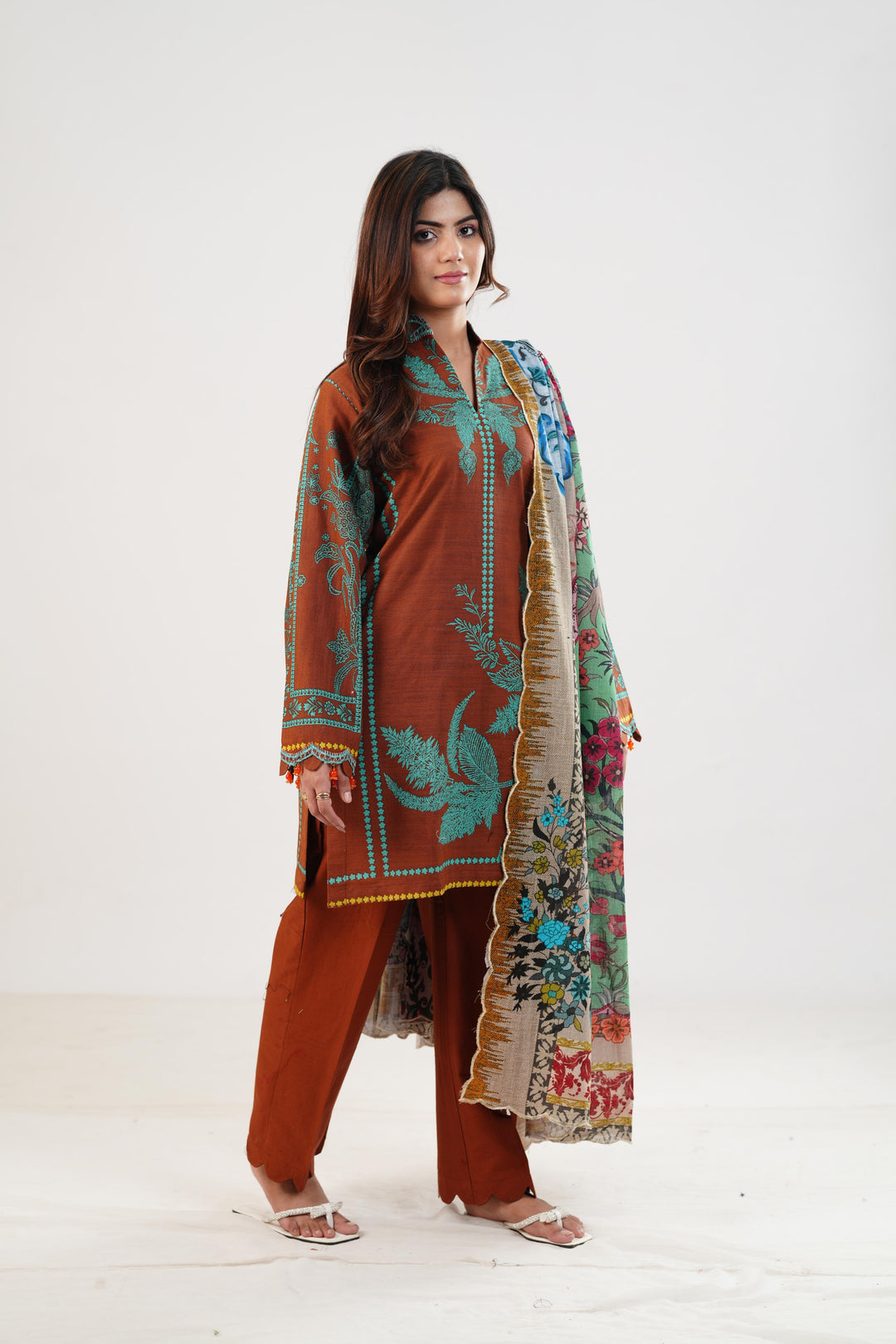 Design 5B - Sana Safinaz Mahay Stitched