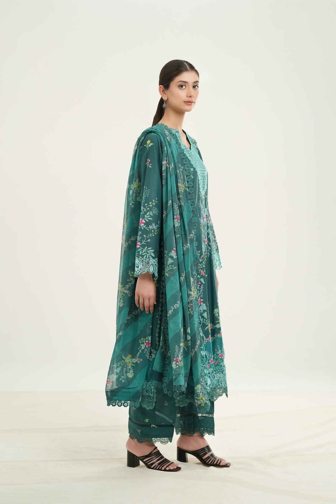 Halo - Afrozeh Haze Summer Edit '26 Stitched