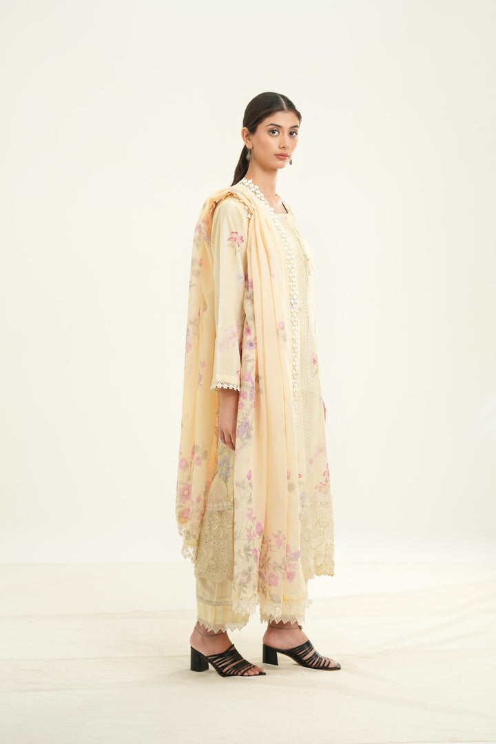 Hazelen Yellow - Afrozeh Haze Summer Edit '26 Stitched