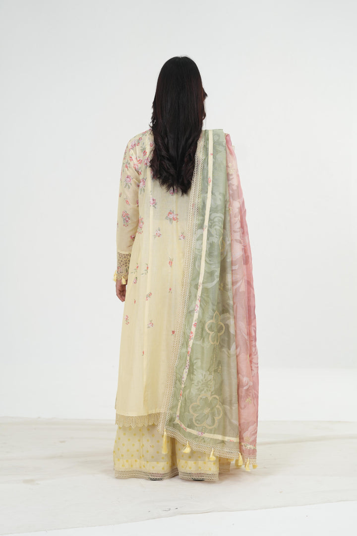 Design 7 - Jazmin Iris Luxury Stitched