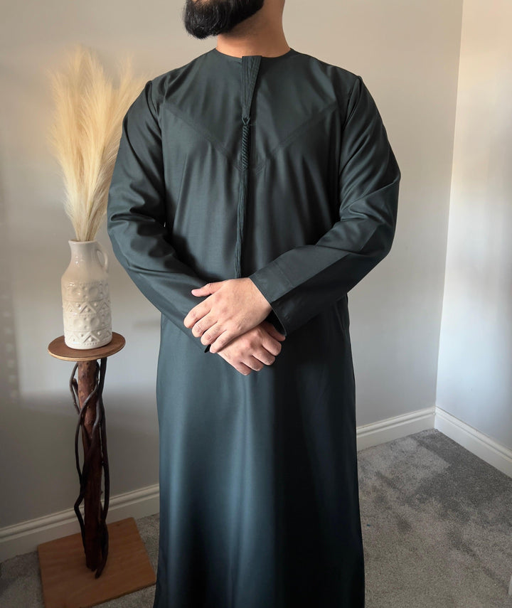 Emaar Matte Forest Green Premium Emirati Thobe - Jiah