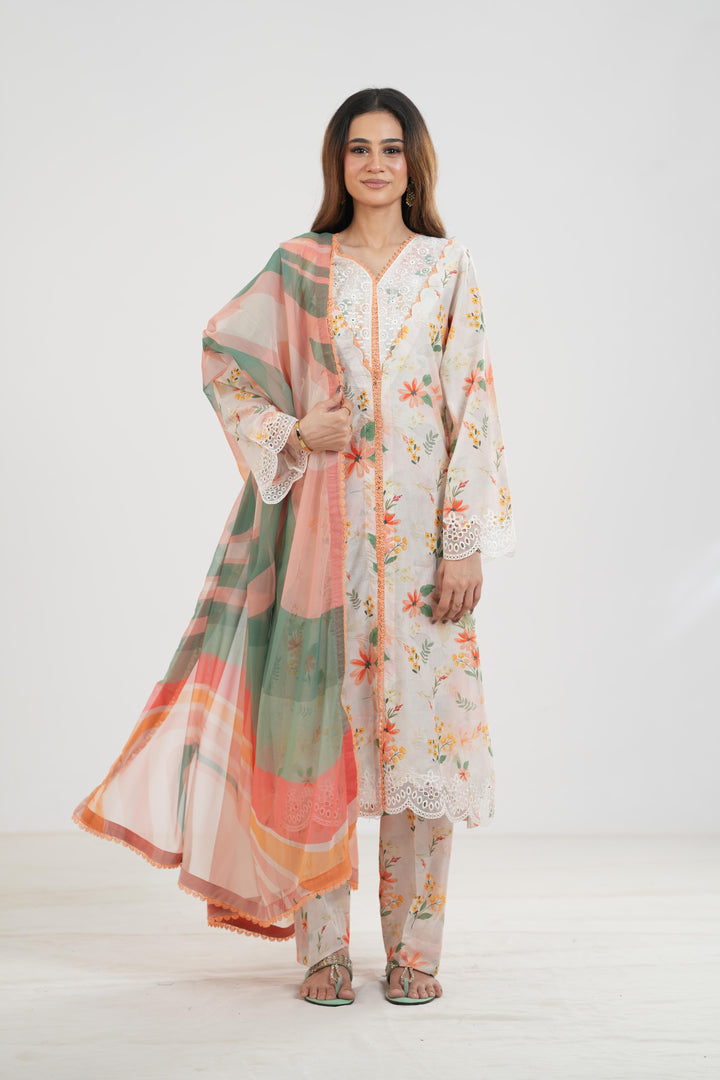 Ivory Aura - Farasha Printed Essentials Stitched