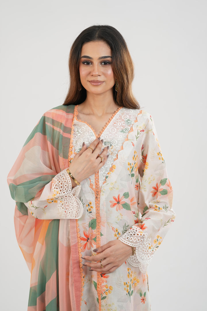 Ivory Aura - Farasha Printed Essentials Stitched