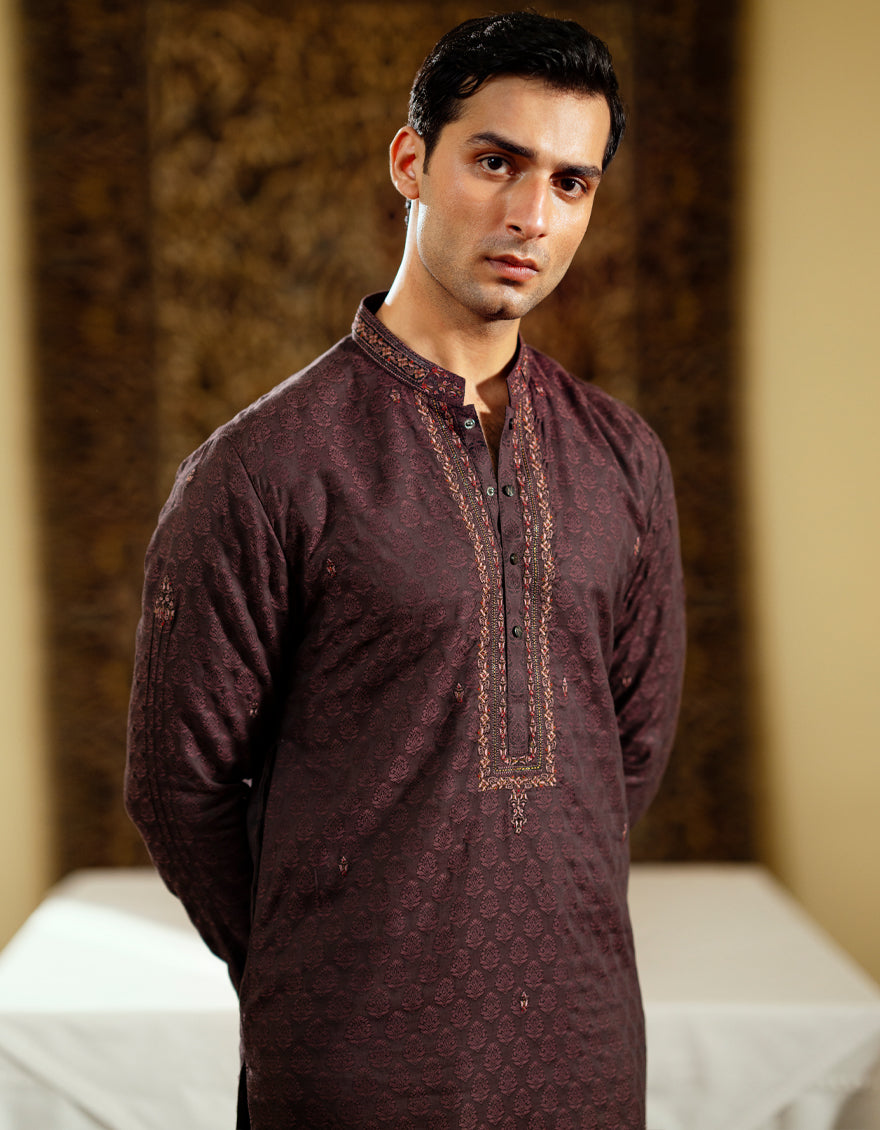 Jacquard Maroon Kurta - J. Junaid Jamshed