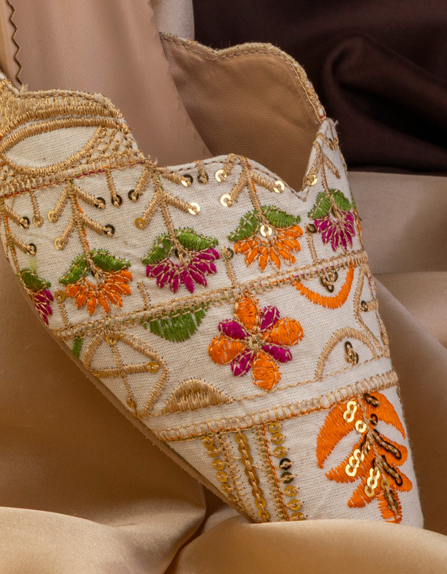 Lawn Off White Chappal - J. Junaid Jamshed