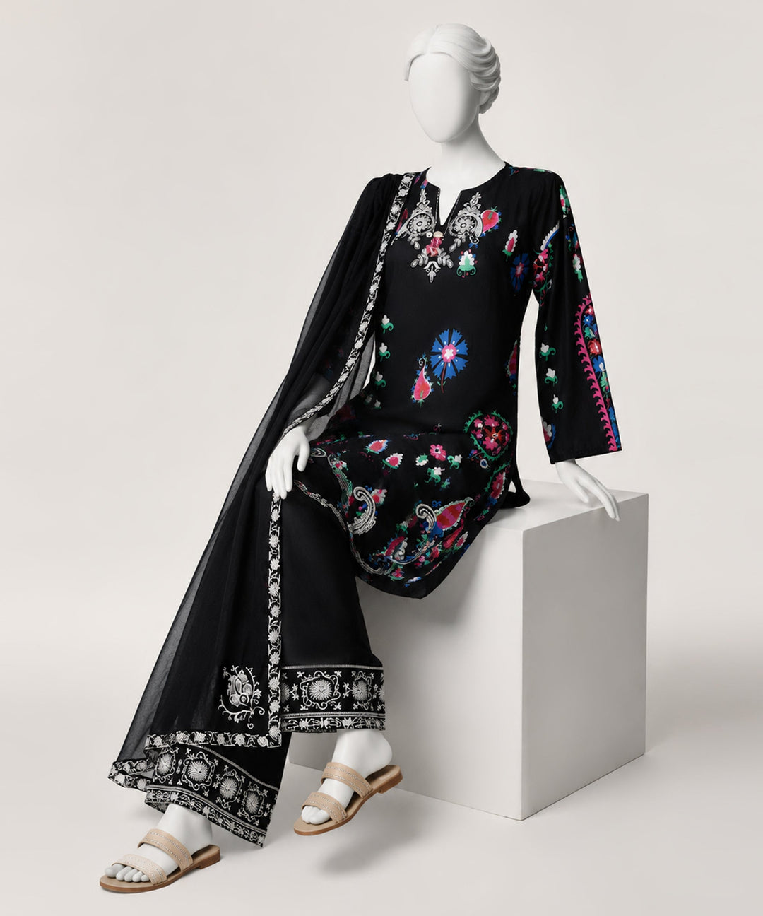 Lawn Black Kurti - J. Junaid Jamshed