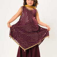 Viscose Crinkle Chiffon Magenta Stitched Suit - Senorita