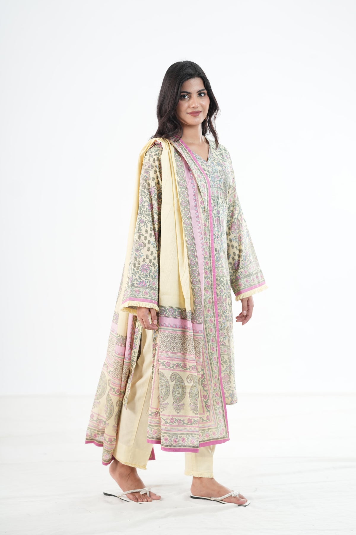 Khaddar Lemon Stitched Suit - Khaadi
