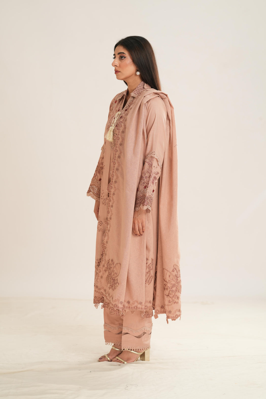 Veil - Q Line by Qalamkar Stitched