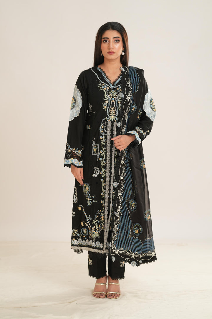 Zyra - Q Line by Qalamkar Stitched