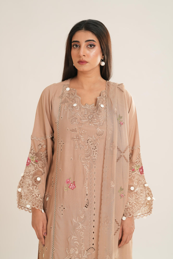 Dusk - Q Line by Qalamkar Stitched