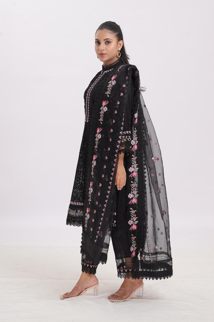Design 11A - Sobia Nazir Luxury Lawn Stitched