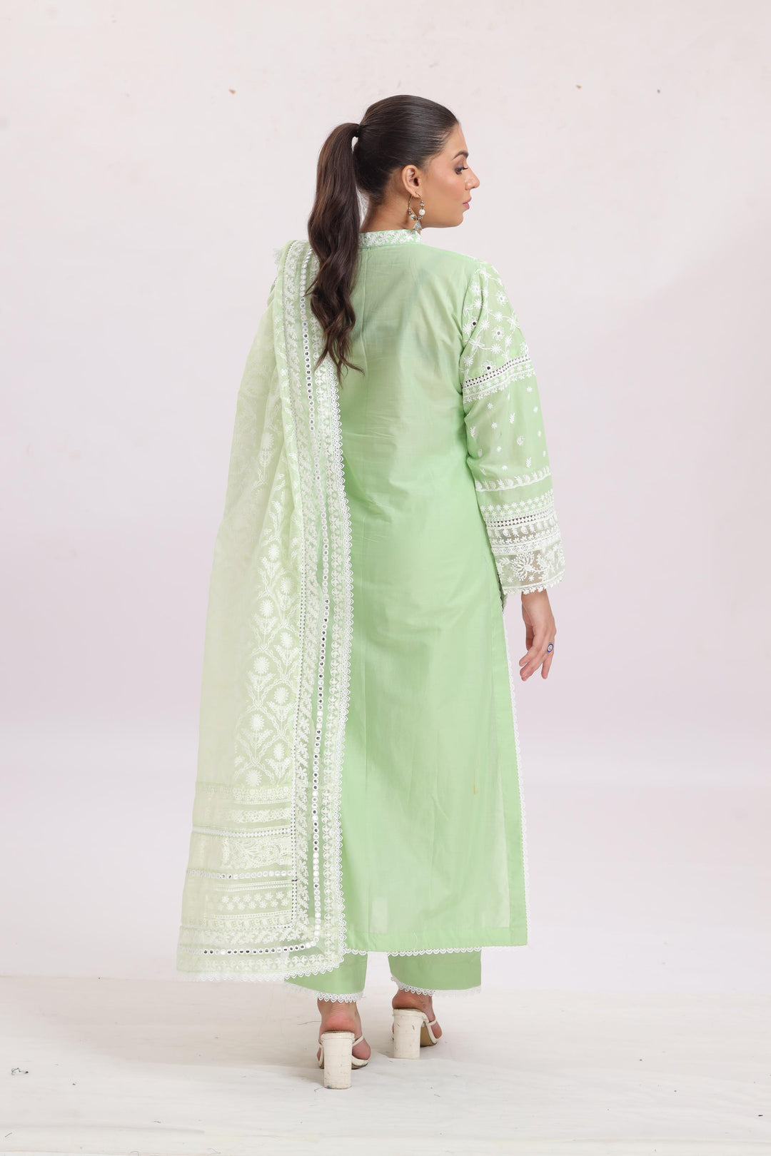 Design 7B - Sobia Nazir Luxury Lawn Stitched