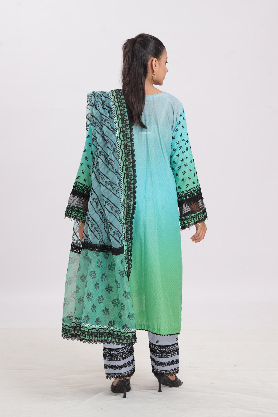 Design 12A - Sobia Nazir Luxury Lawn Stitched