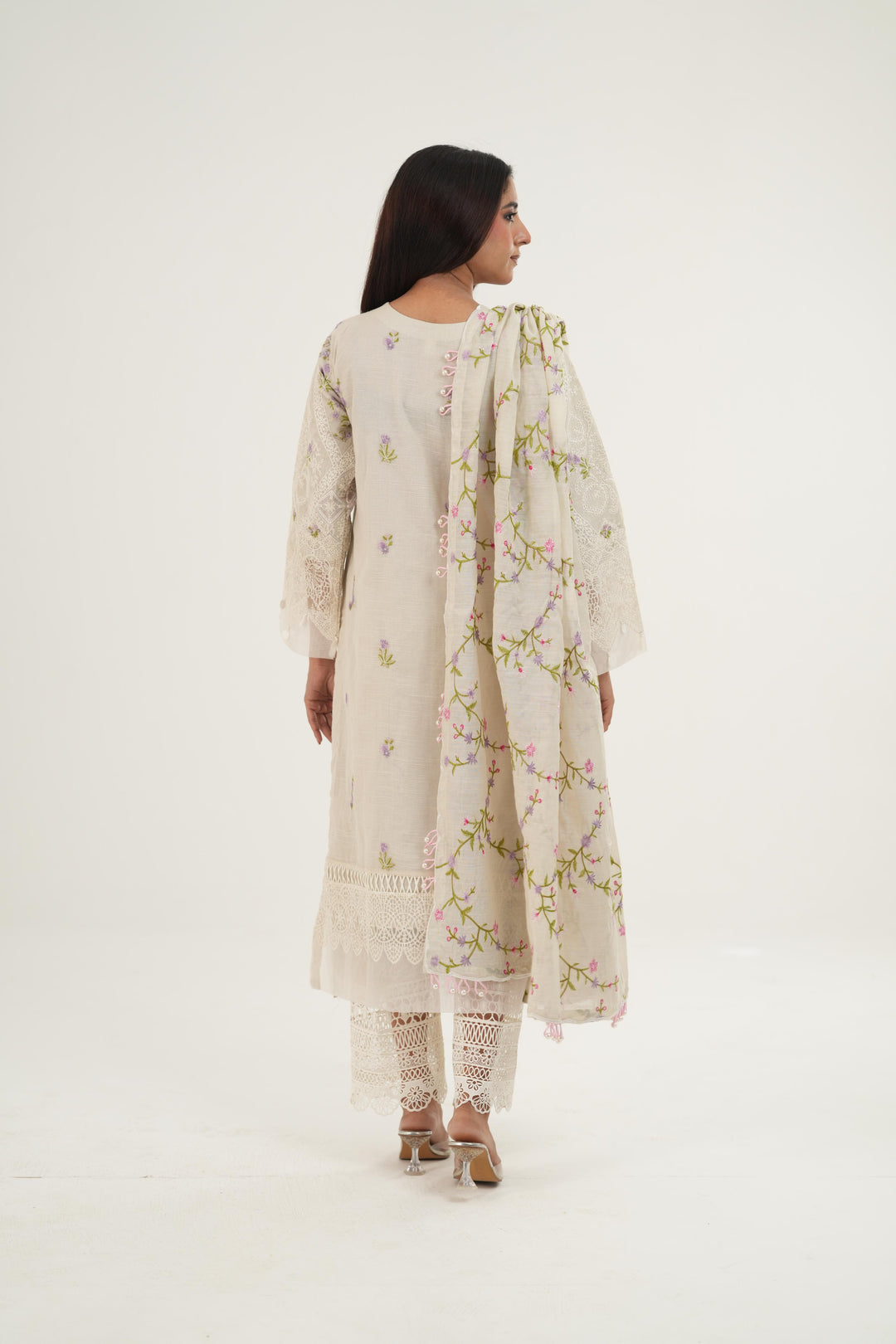 Design 5 - Sana Safinaz Luxury Lawn Stitched