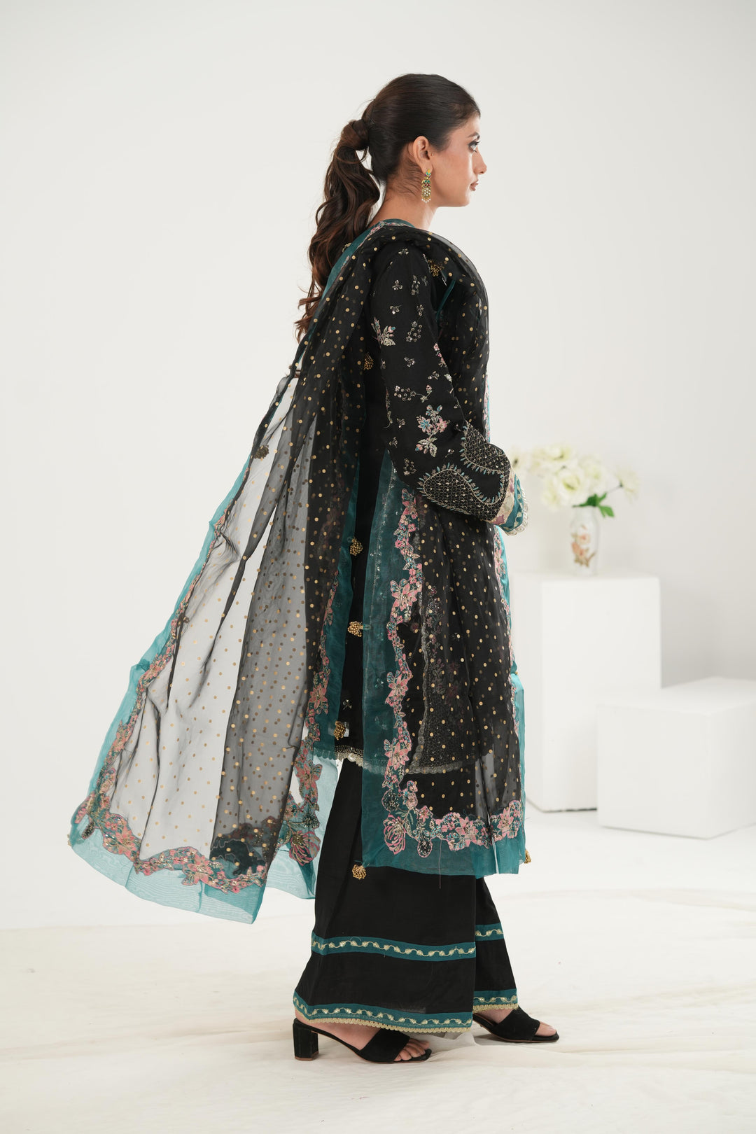 Larosea - Afrozeh La Fuchsia Stitched