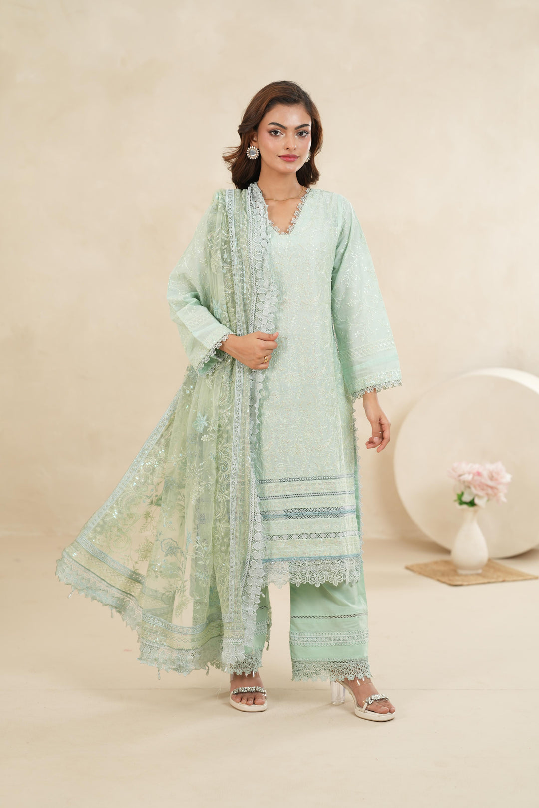 Design 4B- Sobia Nazir Luxury Lawn Stitched