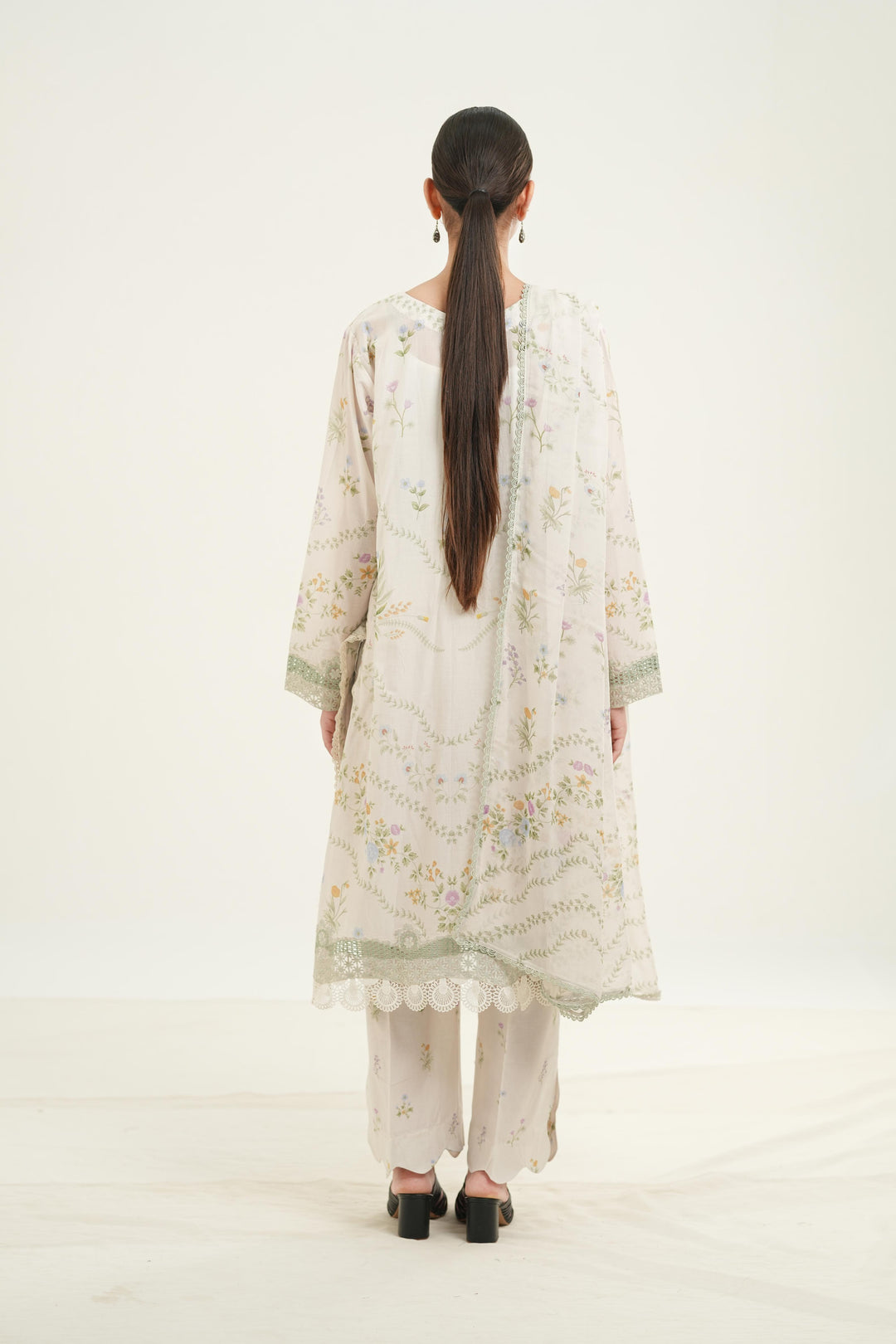 Luem Ivory - Afrozeh Haze Summer Edit '26 Stitched