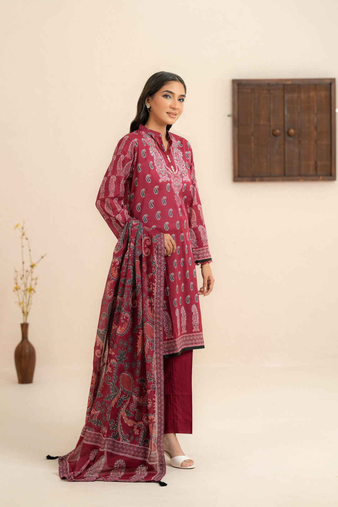 Printed Light Khaddar Deep Maroon Stitched Suit - Khaadi