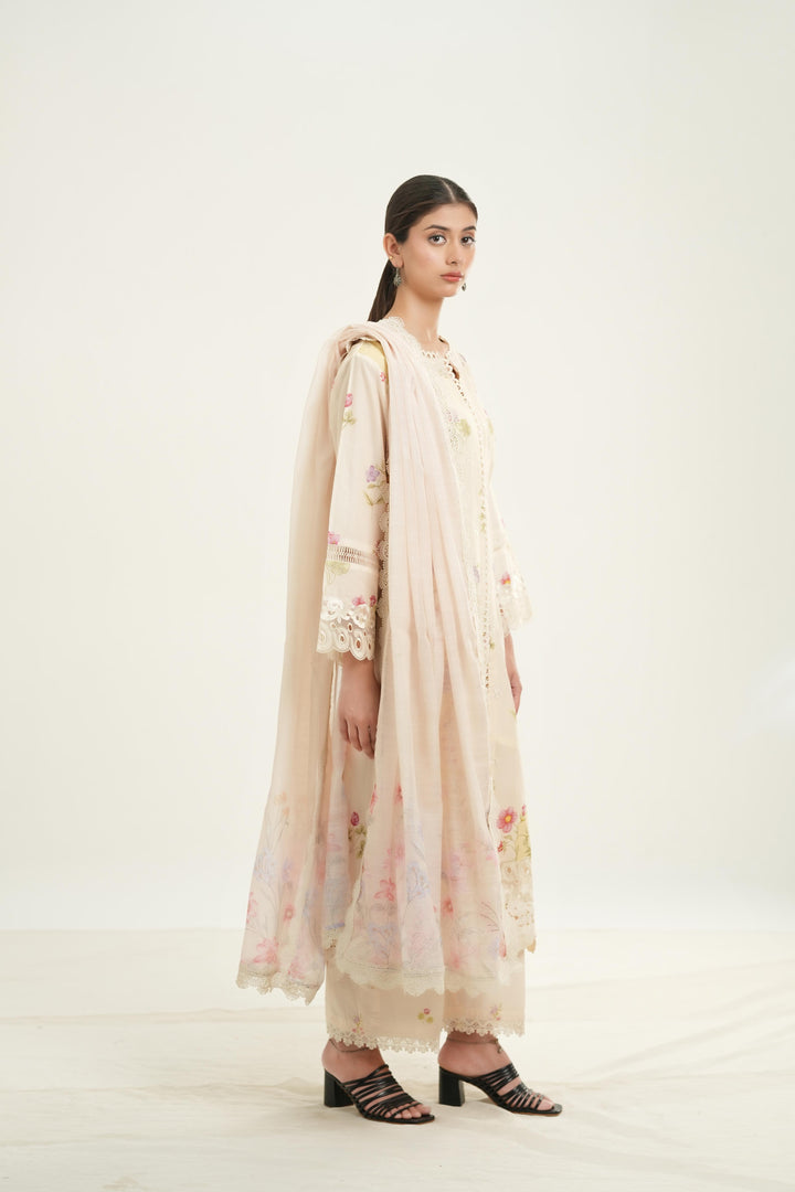 Lumiere - Afrozeh Haze Summer Edit '26 Stitched