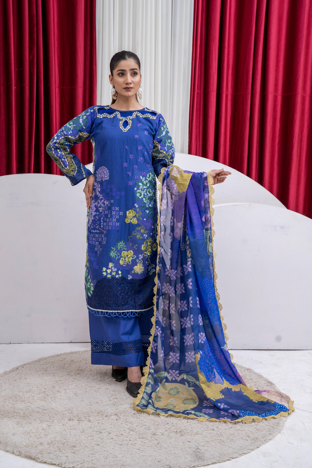 Lumora - Afrozeh Luxury Lawn Stitched