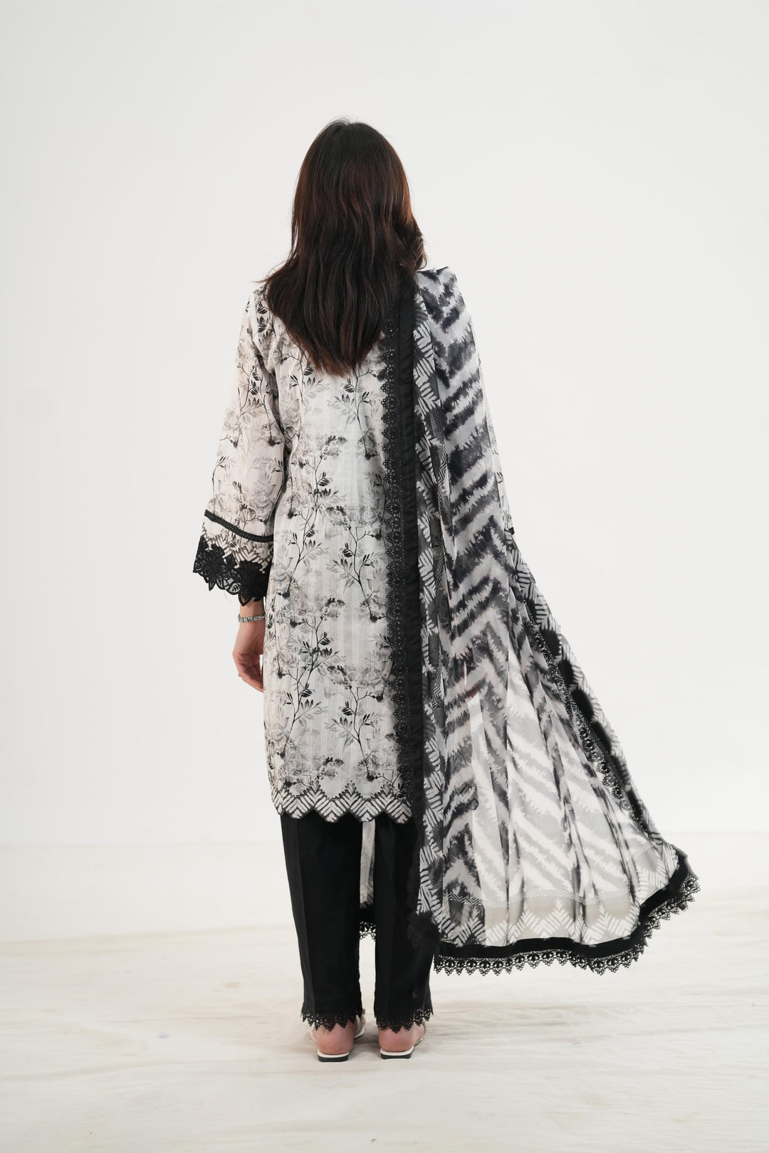 Luna - Rang Rasiya Life Style Stitched