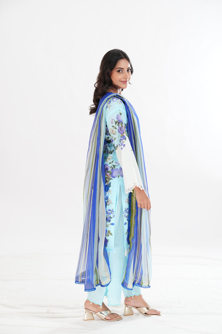 Design 22B - Sana Safinaz Muzlin Volume 1 '25 Stitched