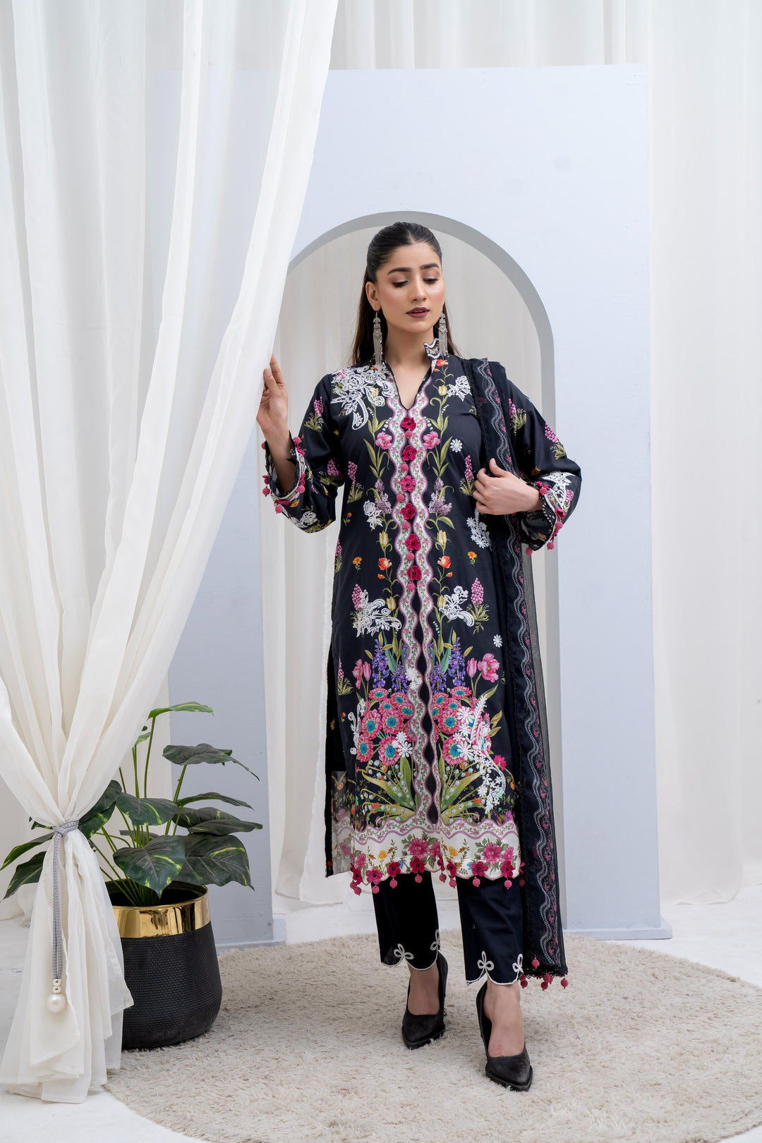 Lawn Black Stitched Suit - Sana Safinaz Muzlin Stitched