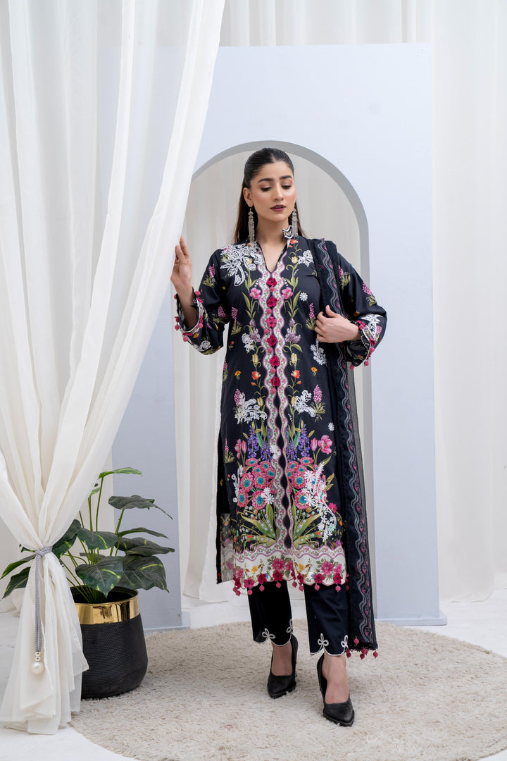 Lawn Black Stitched Suit - Sana Safinaz Muzlin Stitched