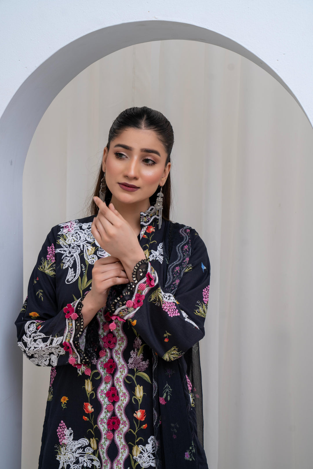 Lawn Black Stitched Suit - Sana Safinaz Muzlin Stitched