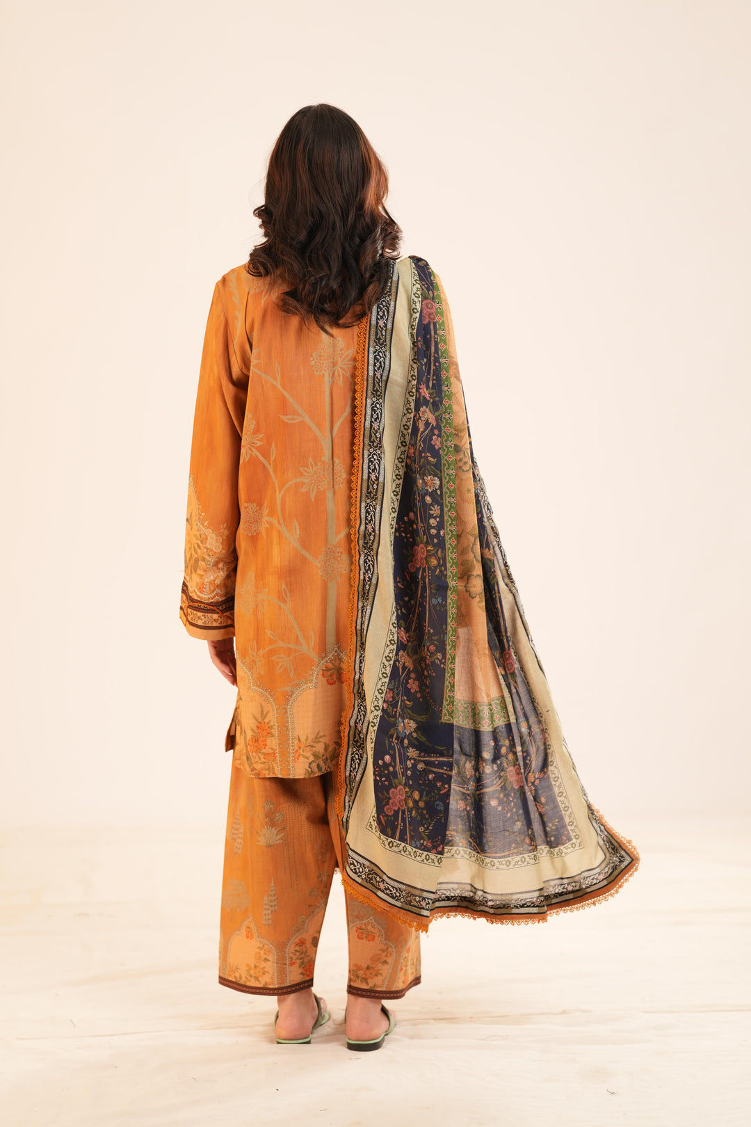 Design 16B - Sana Safinaz Muzlin Stitched