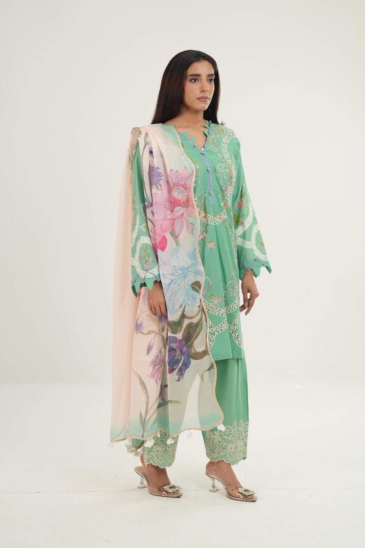 Design 4B - Sana Safinaz Muzlin Stitched
