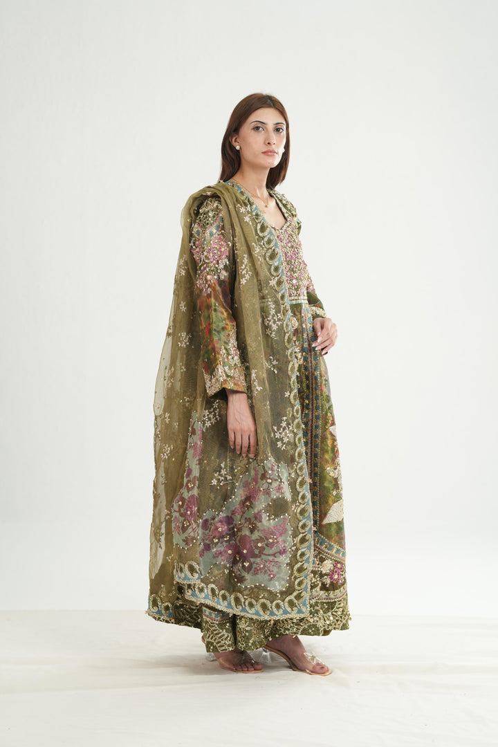 Mahsil - Afrozeh Hayat Stitched