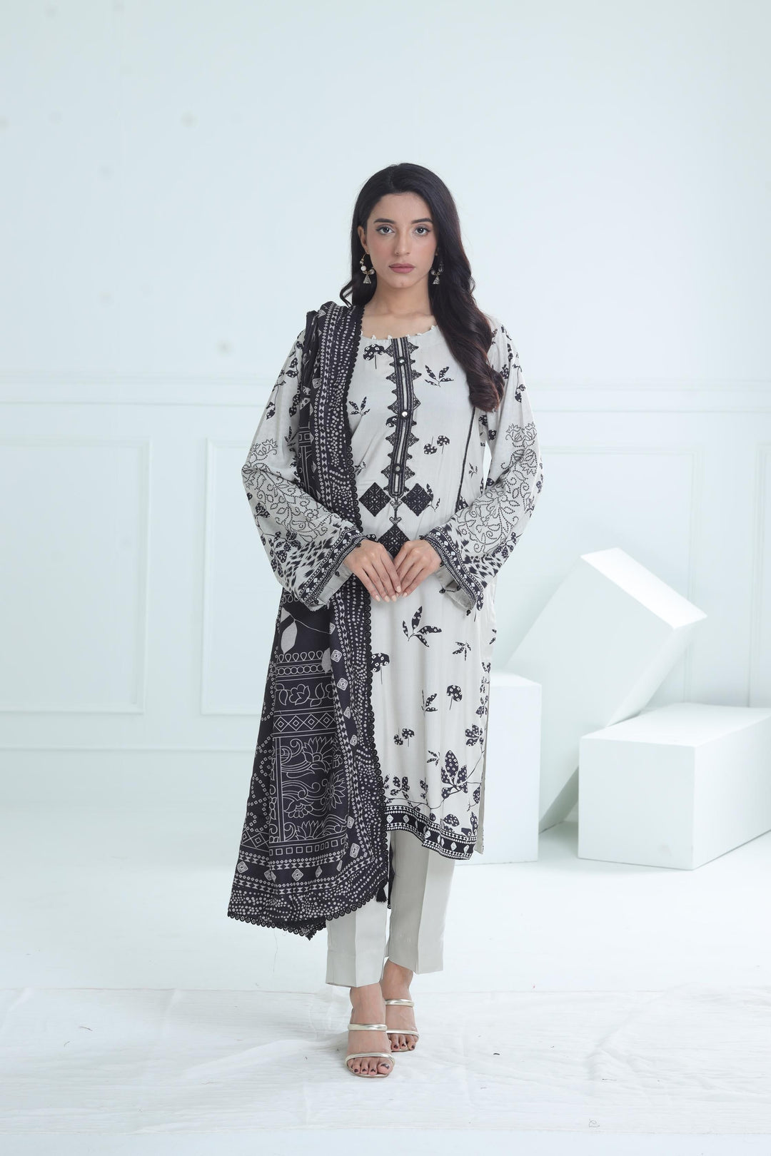Design 7A - Maria B M Basic Winter Stitched