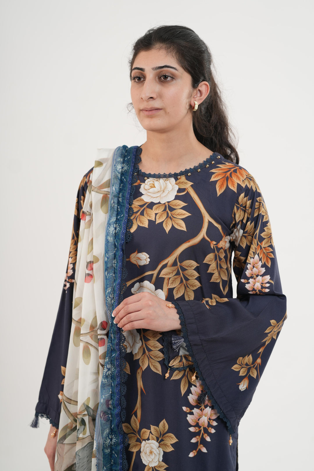 Design 2A - Maria B M-Basic Stitched