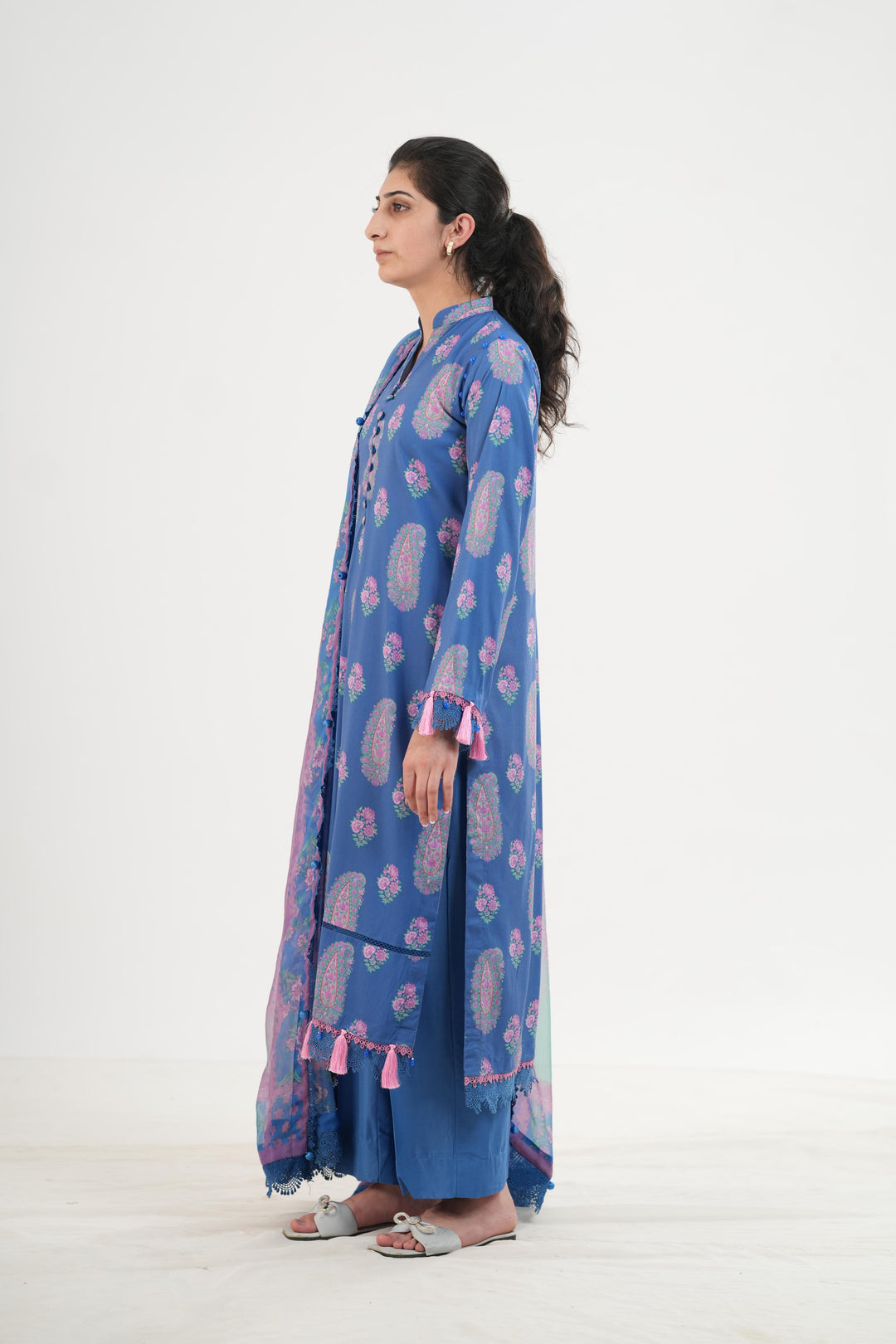 Design 10B - Maria B M-Basic Stitched