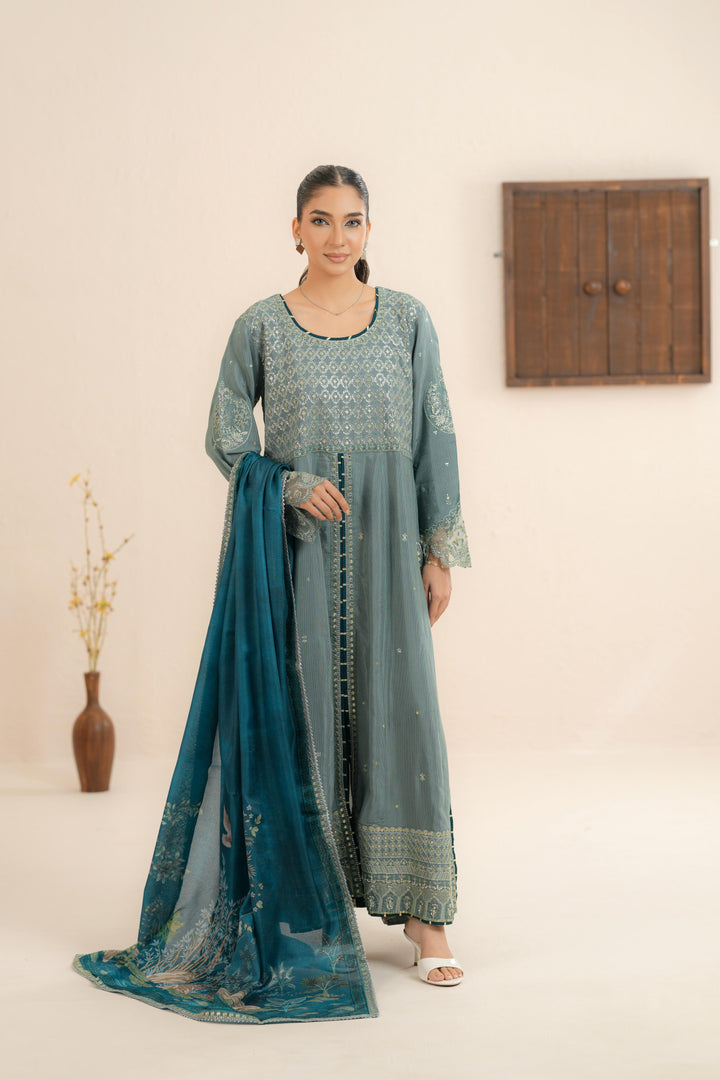 Mai - Xenia Neoma Formal Stitched