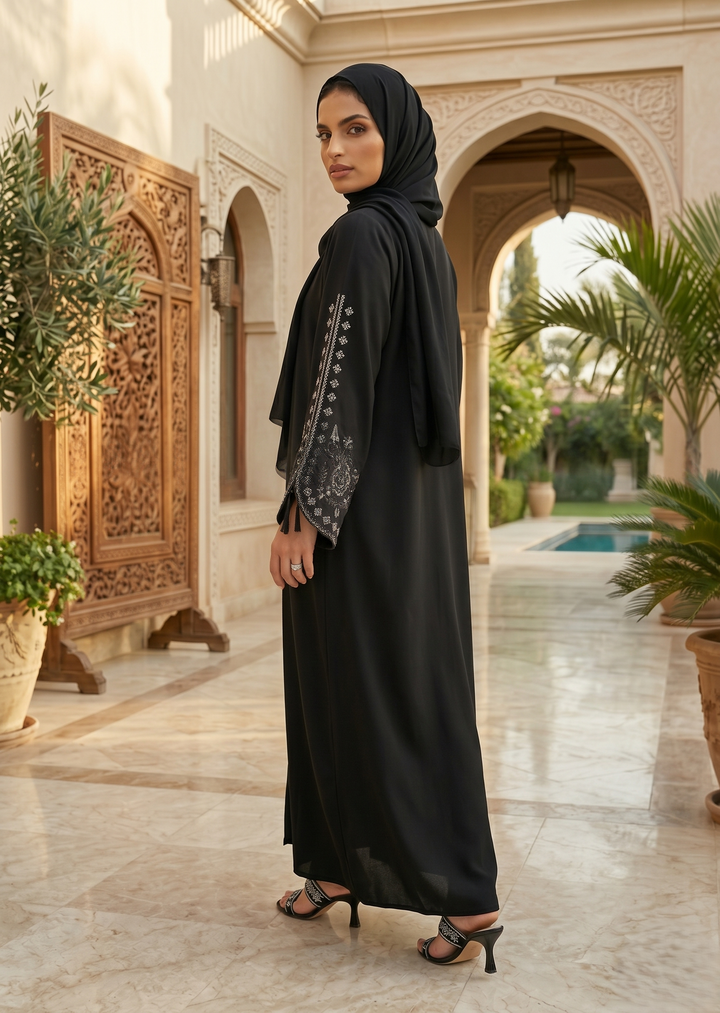Noir Blossom Abaya